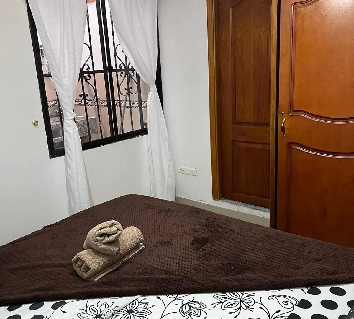 Casa En Medellin Cerca Estadio Barrio La America Dom wakacyjny