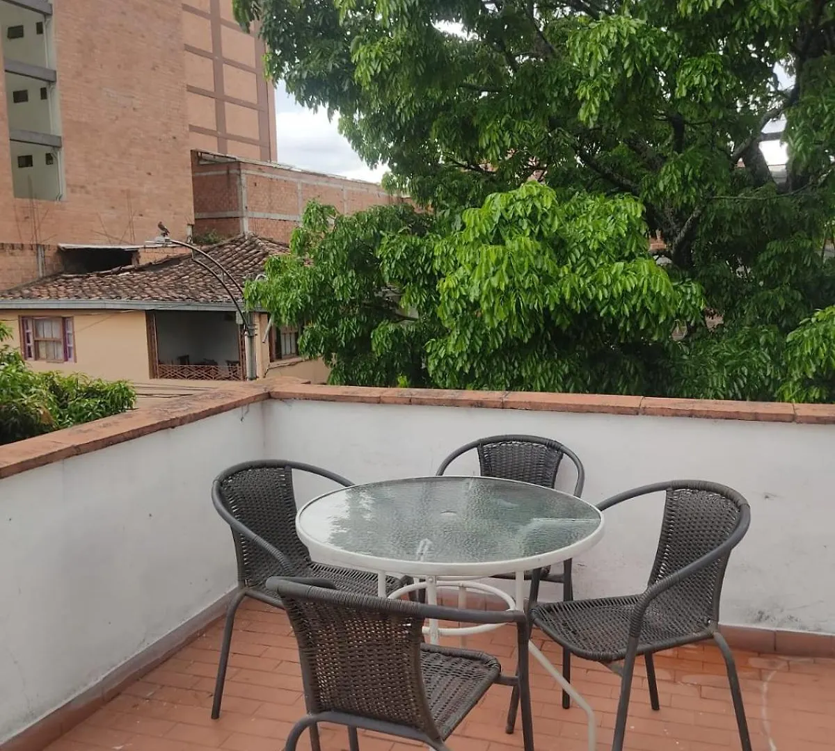 Vakantiehuis Casa En Medellin Cerca Estadio Barrio La America Cerca Del Graffiti